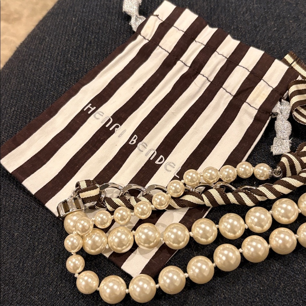 Henri Bendel pearl necklace - Picture 6 of 7
